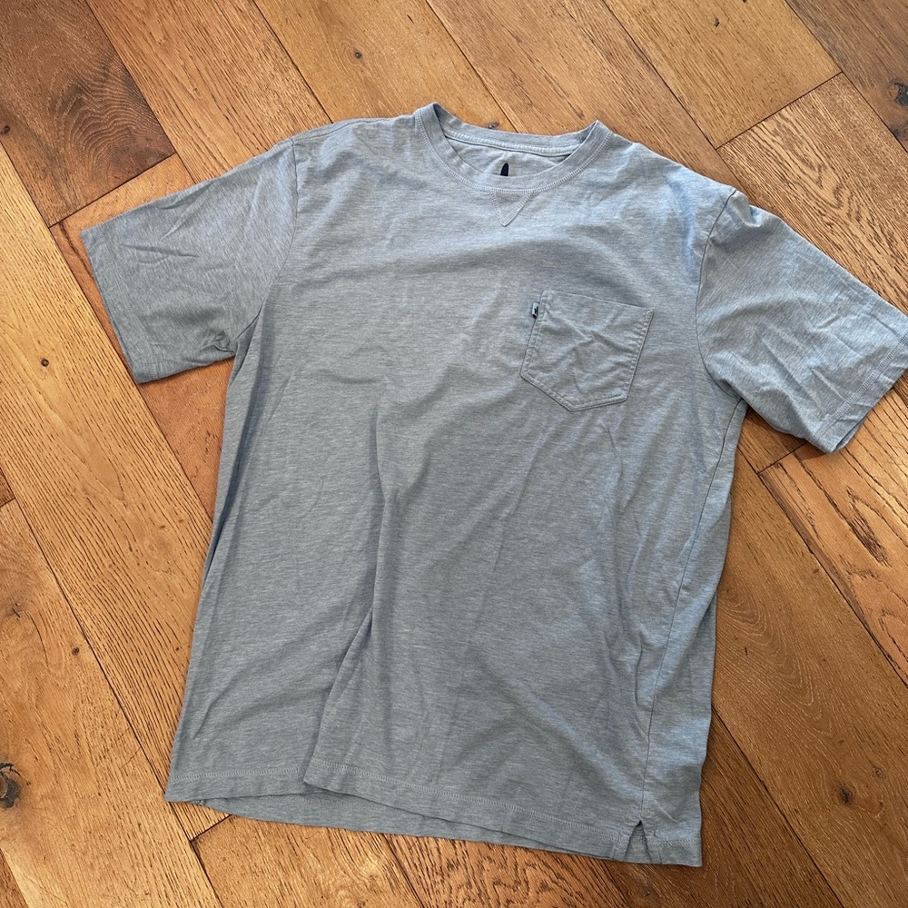 Johnie O tshirt